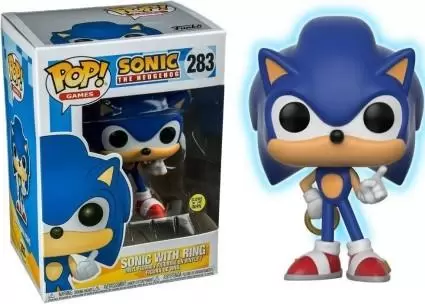 POP! Games - Sonic the Hedgehog - Sonic holding a Gold Ring Glows in The Dark