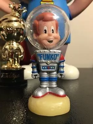 Mini Wacky Wobbler - Spaceman Freddy Silver