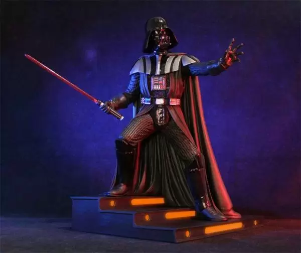Gentle Giant Statue - Darth Vader