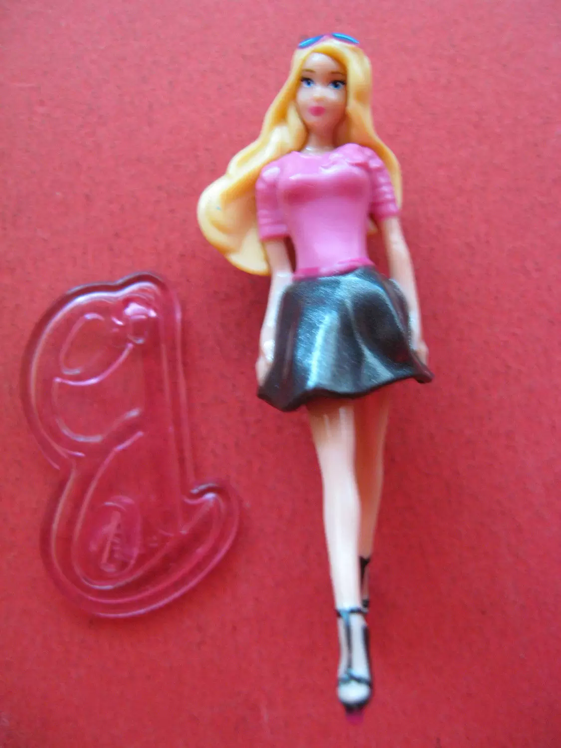 Barbie black skirt pink top - Barbie TR134