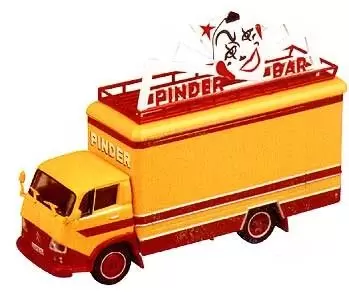 Univers du cirque Pinder-Jean Richard - Le camion bar CITROËN 450 N
