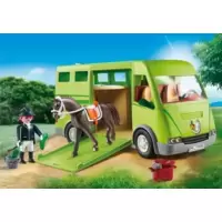 Cavalier avec van et cheval
