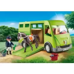 Cavalier avec van et cheval