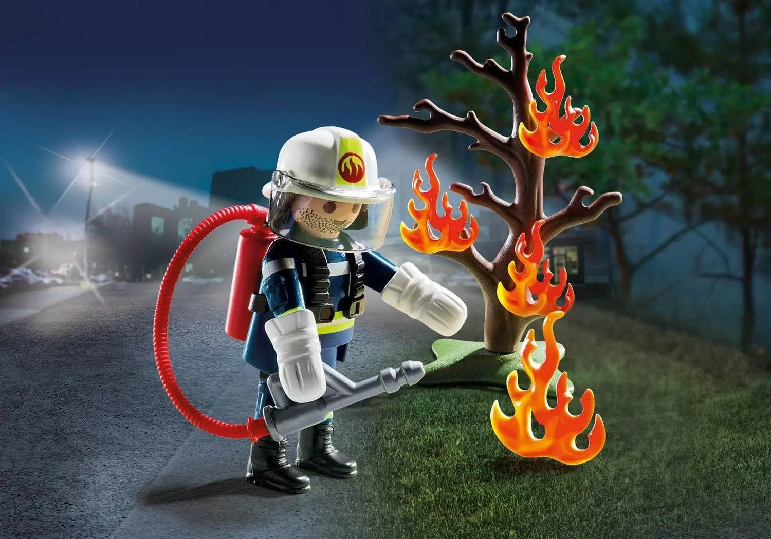 Playmobil SpecialPlus - Pompier avec arbre en feu