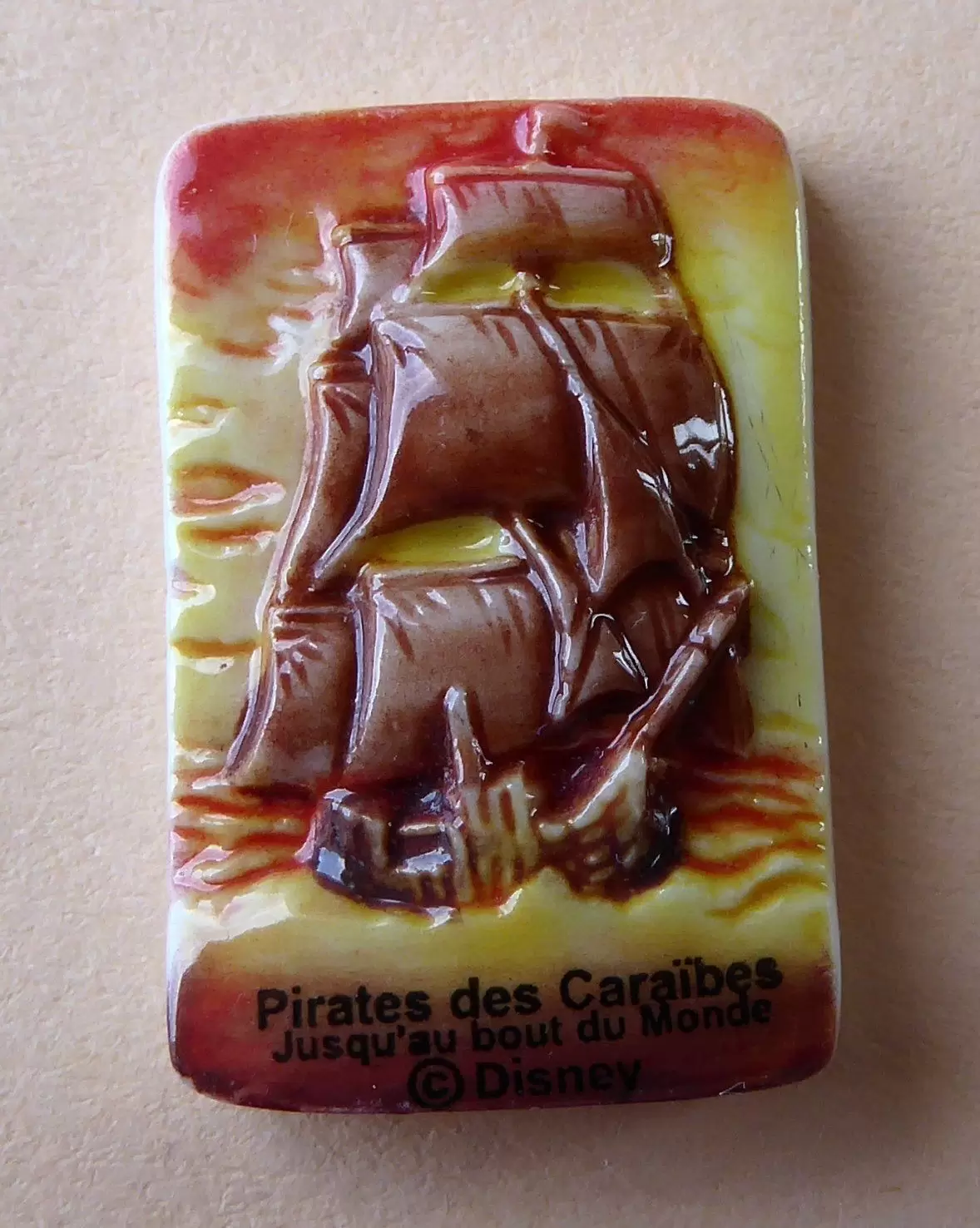 Fèves - Pirates des Caraïbes - Jusqu\'au Bout du Monde - Vaisseau Pirate