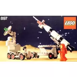 Mobile rocket launcher