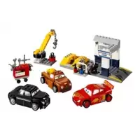 Smokey's Garage