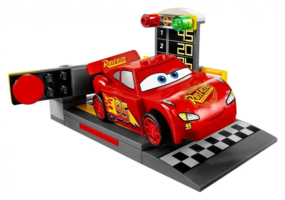 LEGO Juniors - Lightning McQueen Speed Launcher