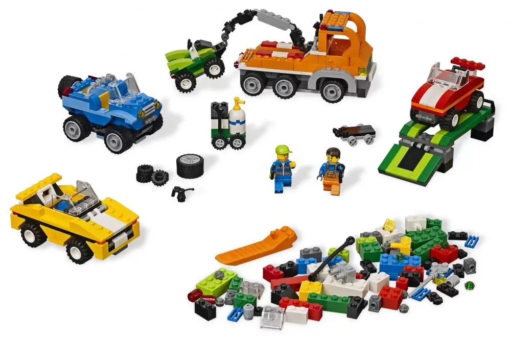LEGO Juniors - Fun with Vehicles