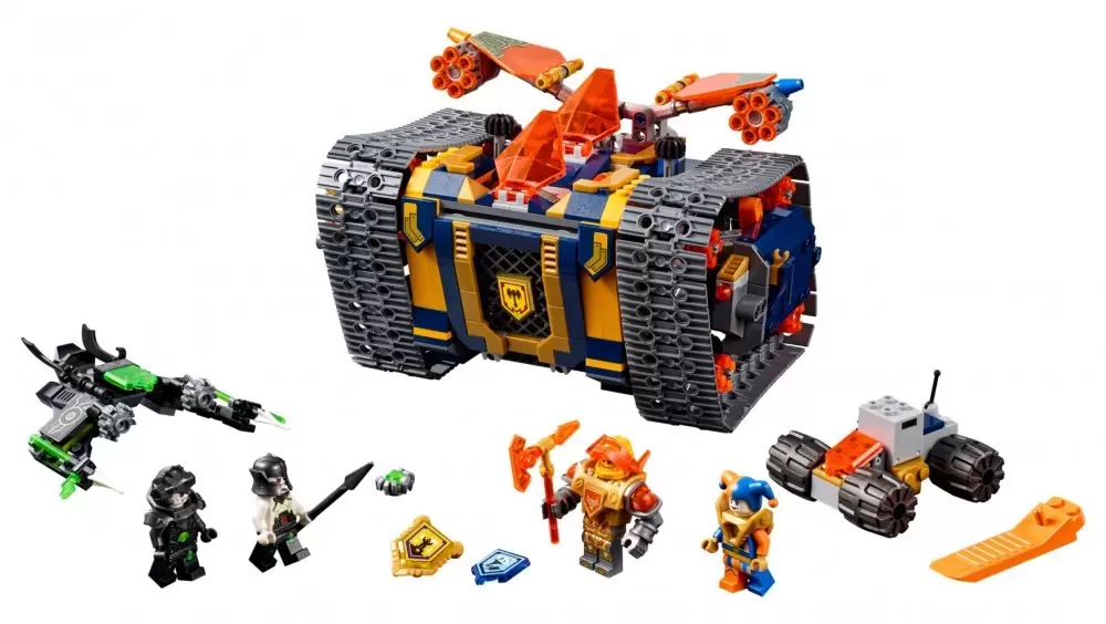LEGO Nexo Knights - Axl\'s Rolling Arsenal