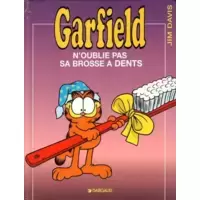 Garfield n'oublie pas sa brosse à dent