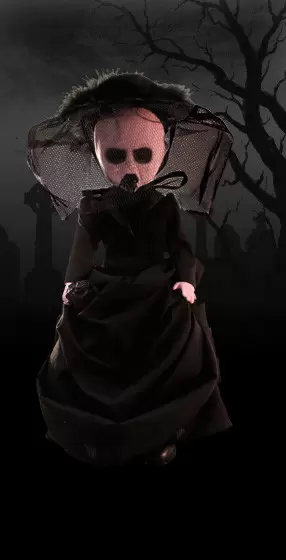 Living Dead Dolls Classics - The Girl in Black