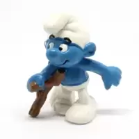 Smurf with crutches