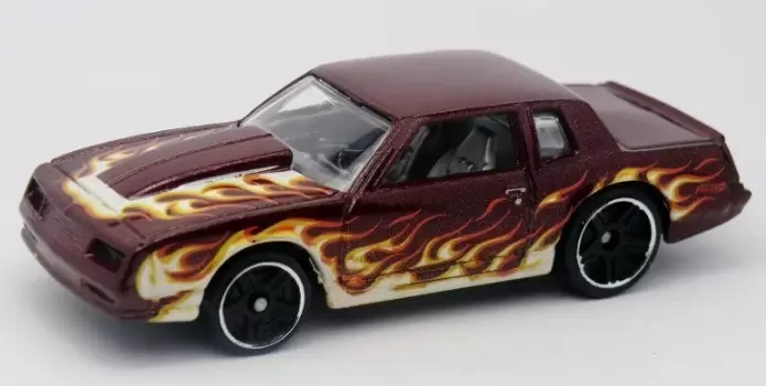 Mainline Hot Wheels - \'86 Chevy Monte Carlo