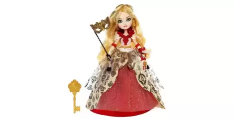 Apple White Thronecoming Doll