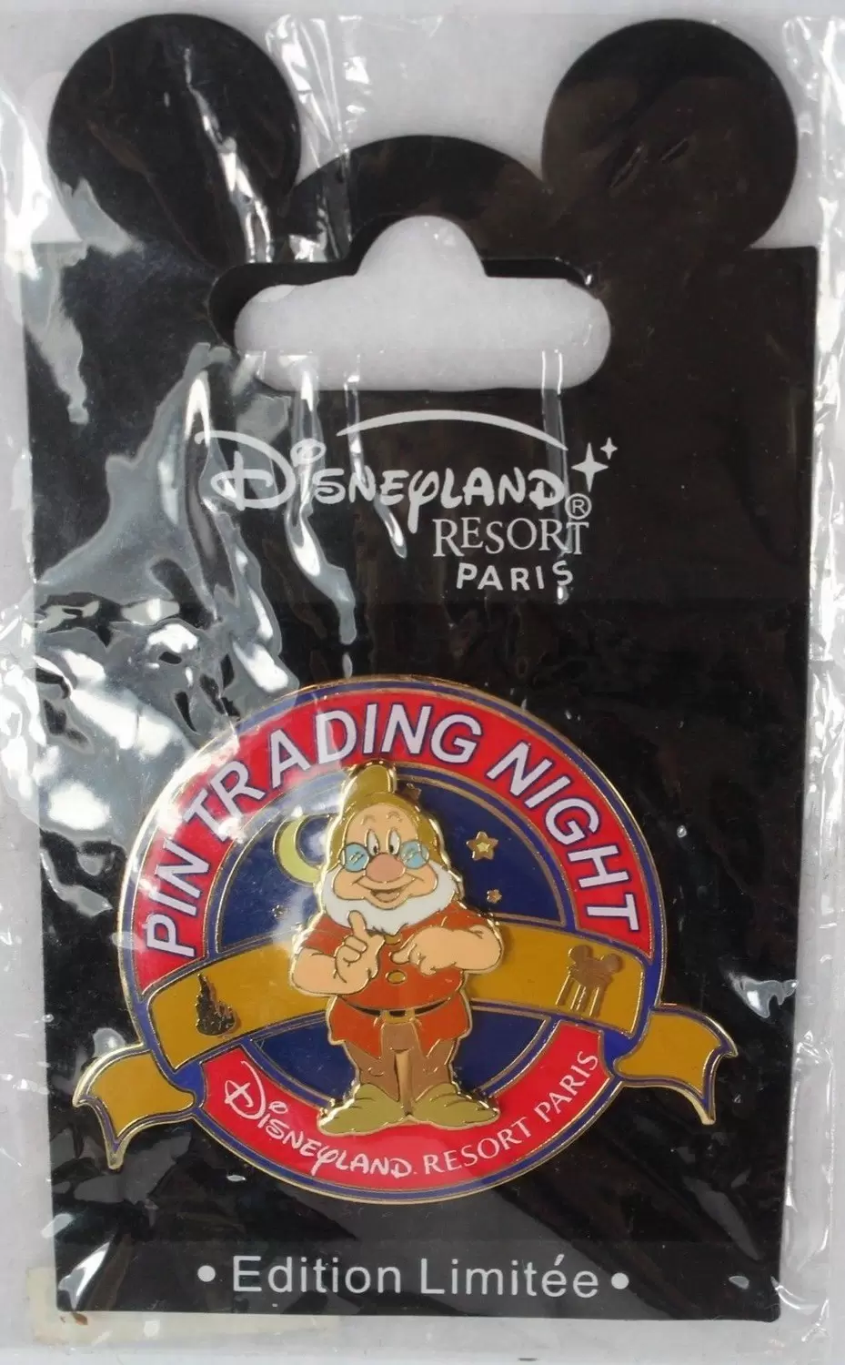 Disney - Pin Trading Night - Doc