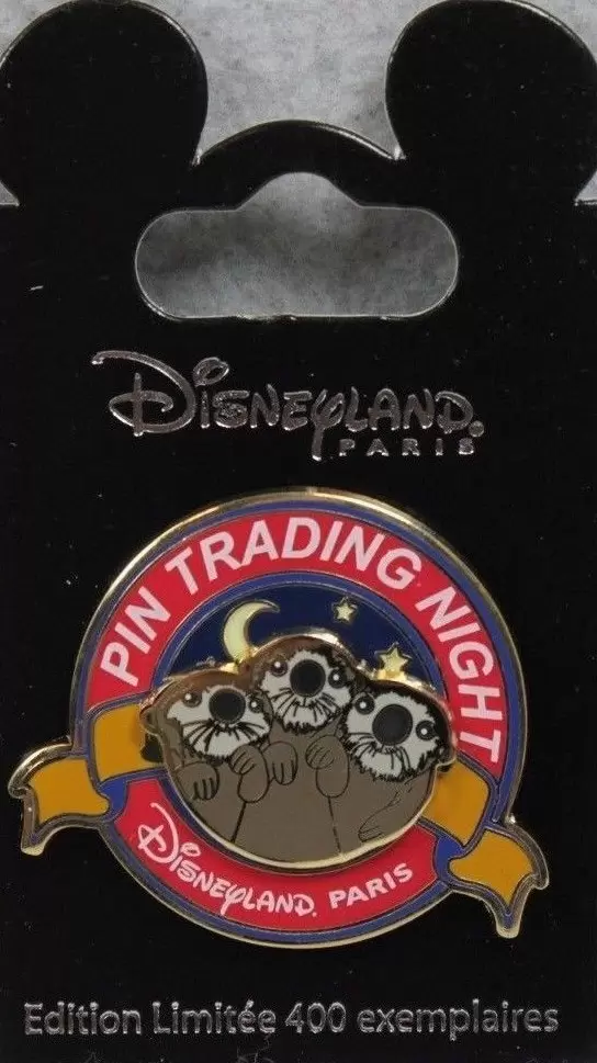Disney - Pin Trading Night - Loutres
