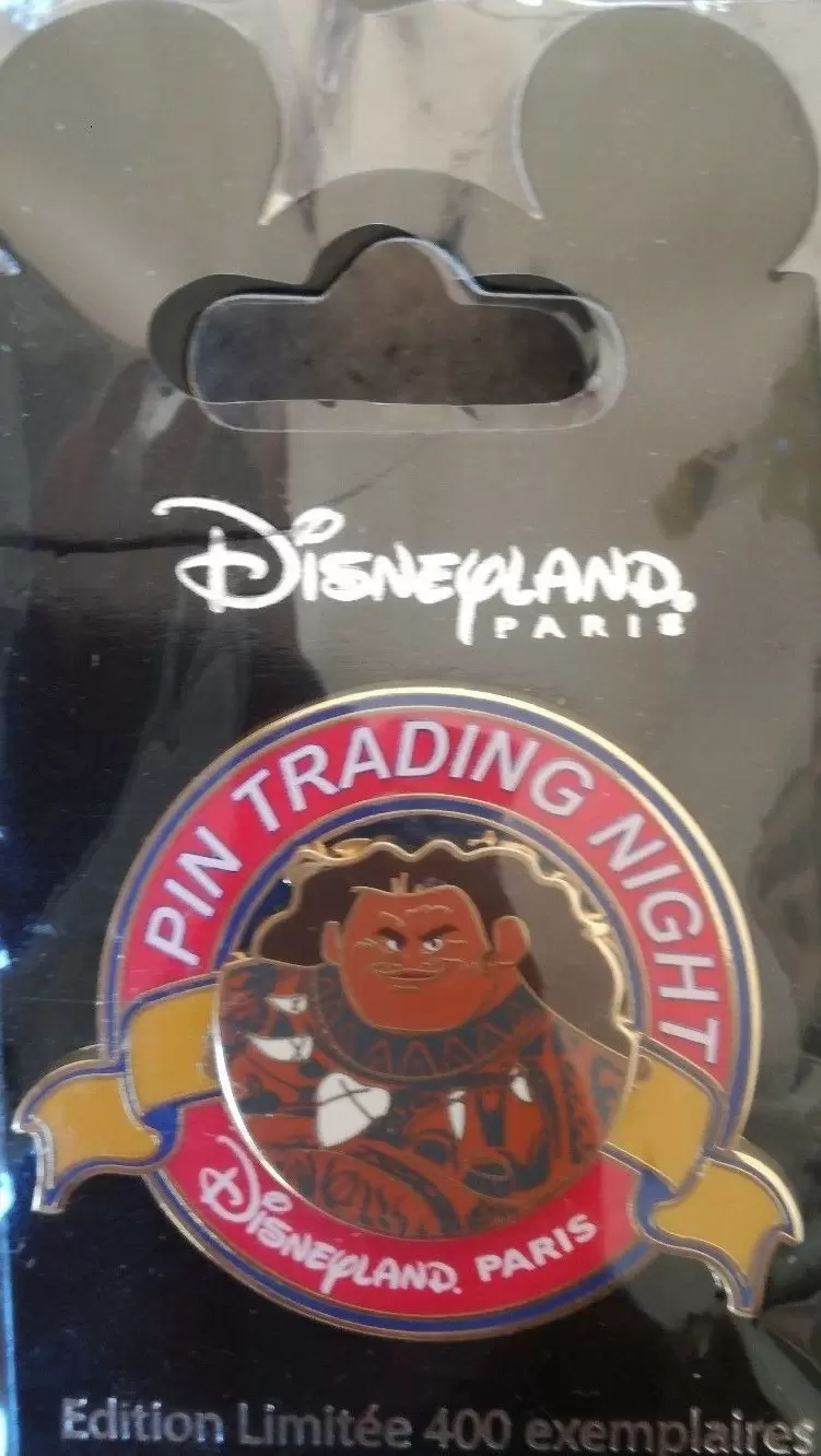 Disney - Pin Trading Night - Maui