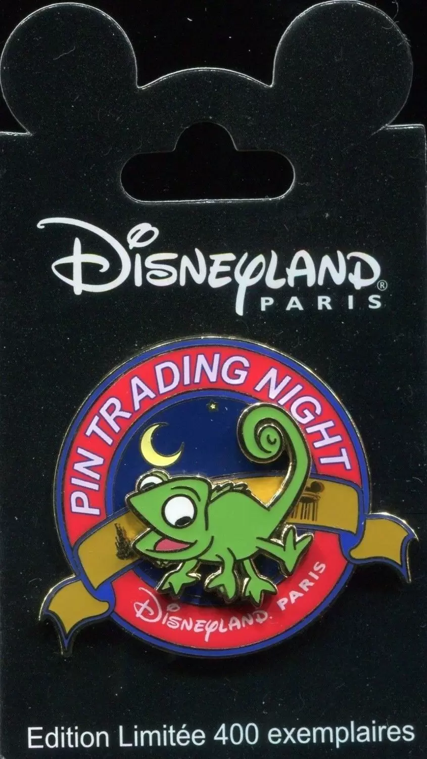 Disney - Pin Trading Night - Pascal