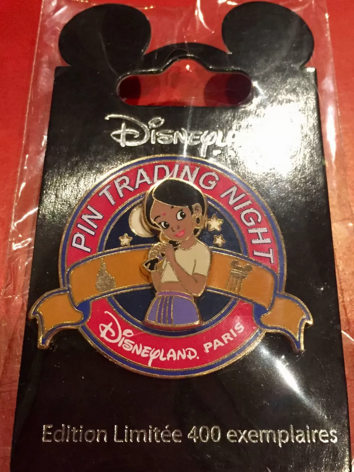 Disney - Pin Trading Night - Shanti