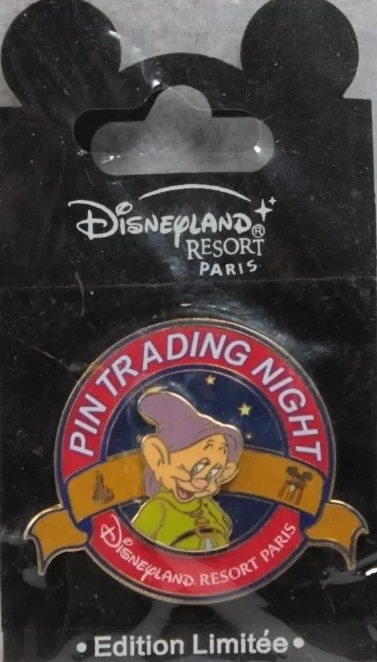 Disney - Pin Trading Night - Dopey