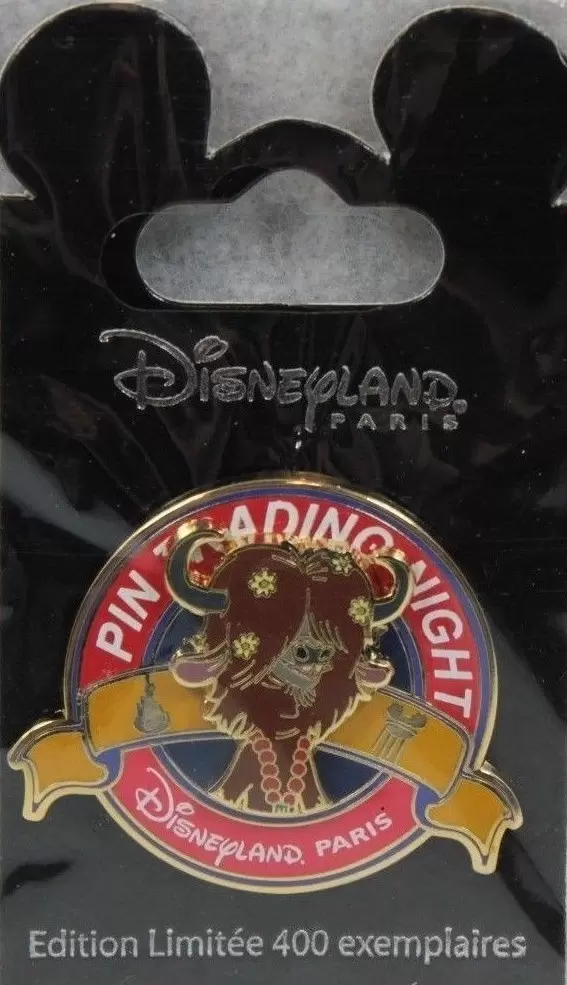 Disney - Pin Trading Night - Yax