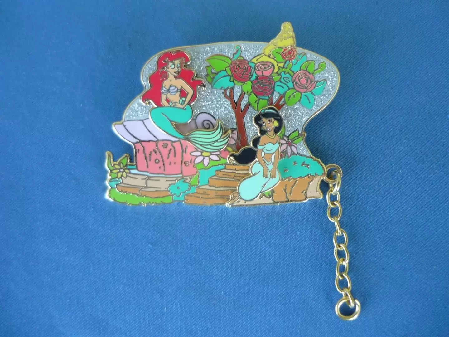 Once Upon a Dream Parade - Jasmine & Ariel