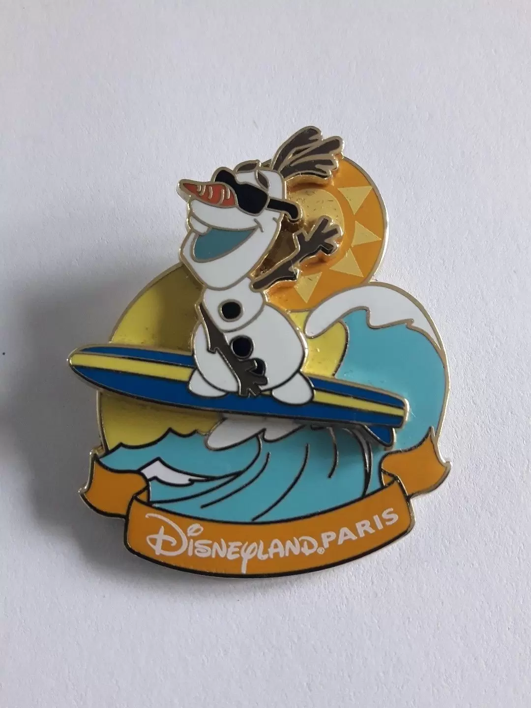 Pin\'s Edition Limitée - Olaf Surf