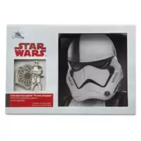 First Order Executioner Stormtrooper Pin & Lithograph Set