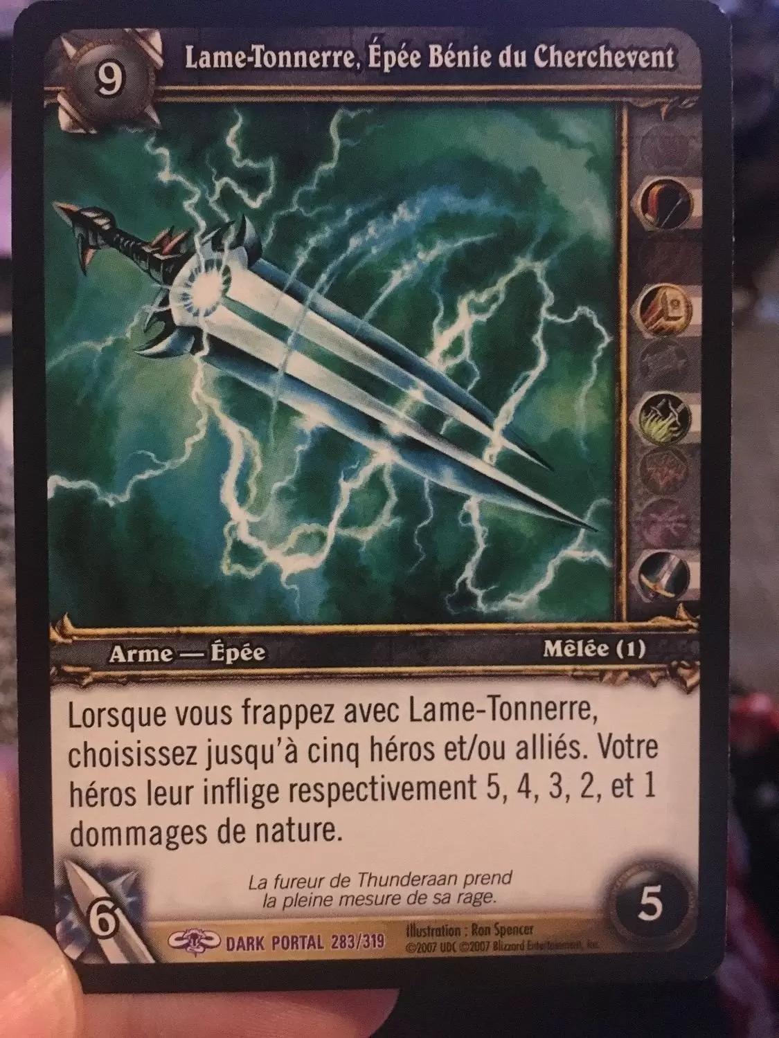 À travers la Porte des Ténèbres - Lame-Tonnerre, Epée Bénie du Cherchevent