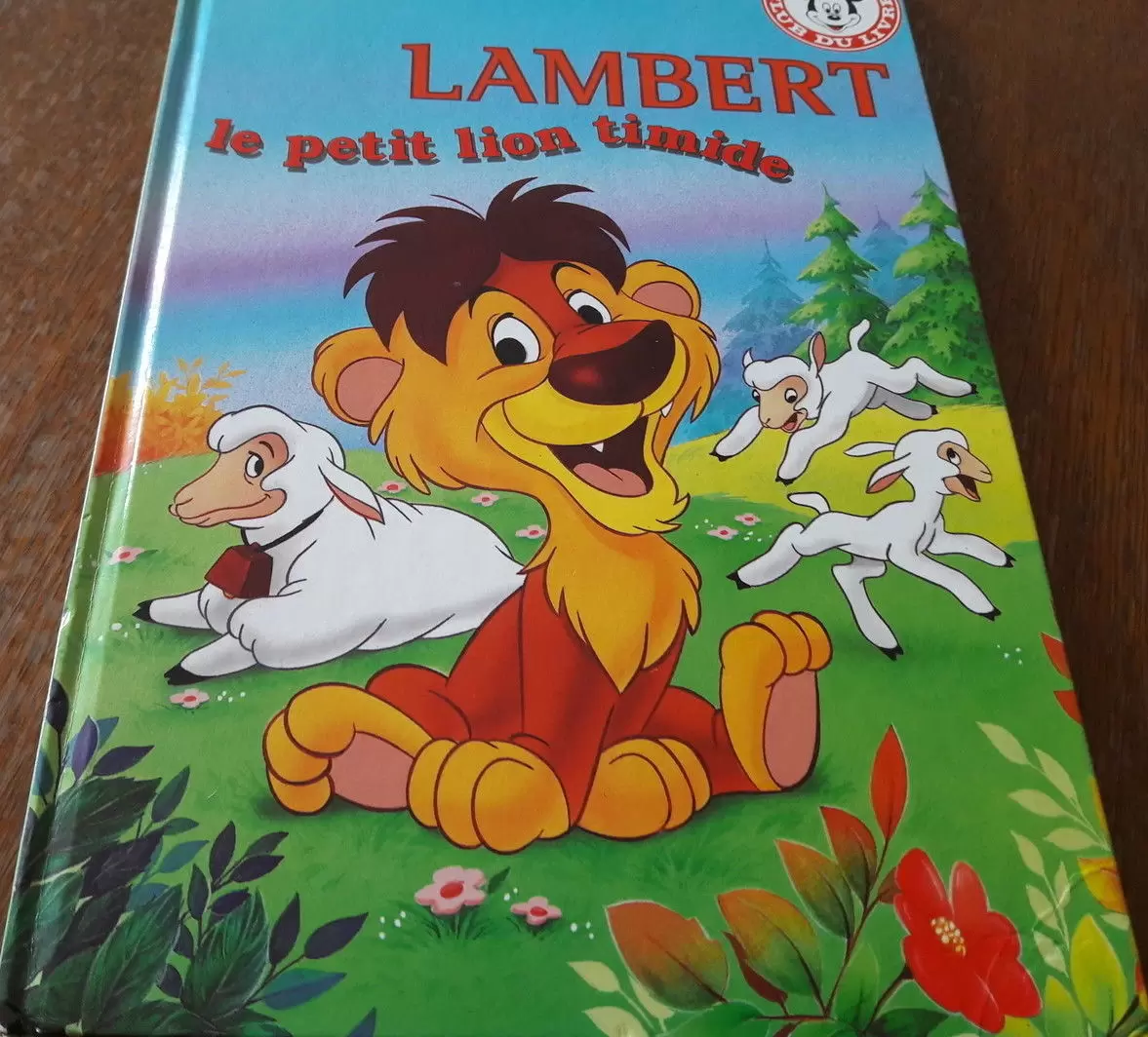 Mickey Club du Livre - Lambert le petit lion timide