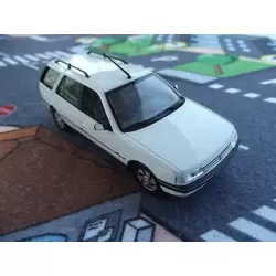 Peugeot 405 SRI break
