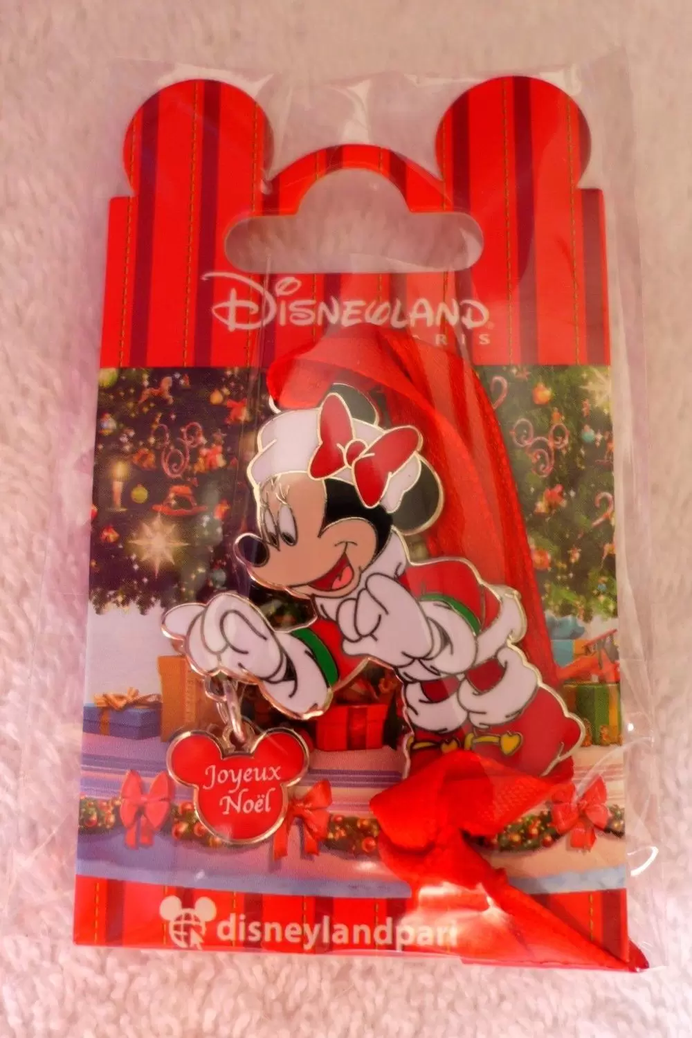 Disney - Pins Open Edition - Minnie Ornement Noel Nut