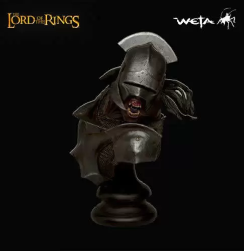 Weta Lord of The Rings - Uruk-Hai Swordman