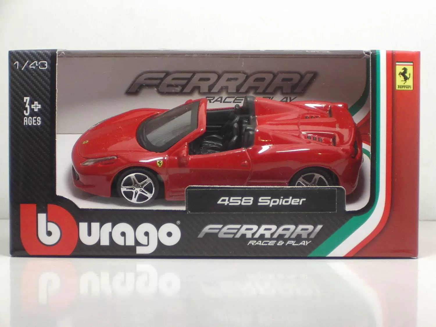 Bburago 1/43e - FERRARI 458 Spider (Rouge)