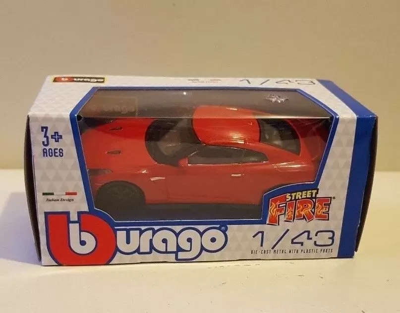 Bburago 1/43e - NISSAN GT-R (Rouge)