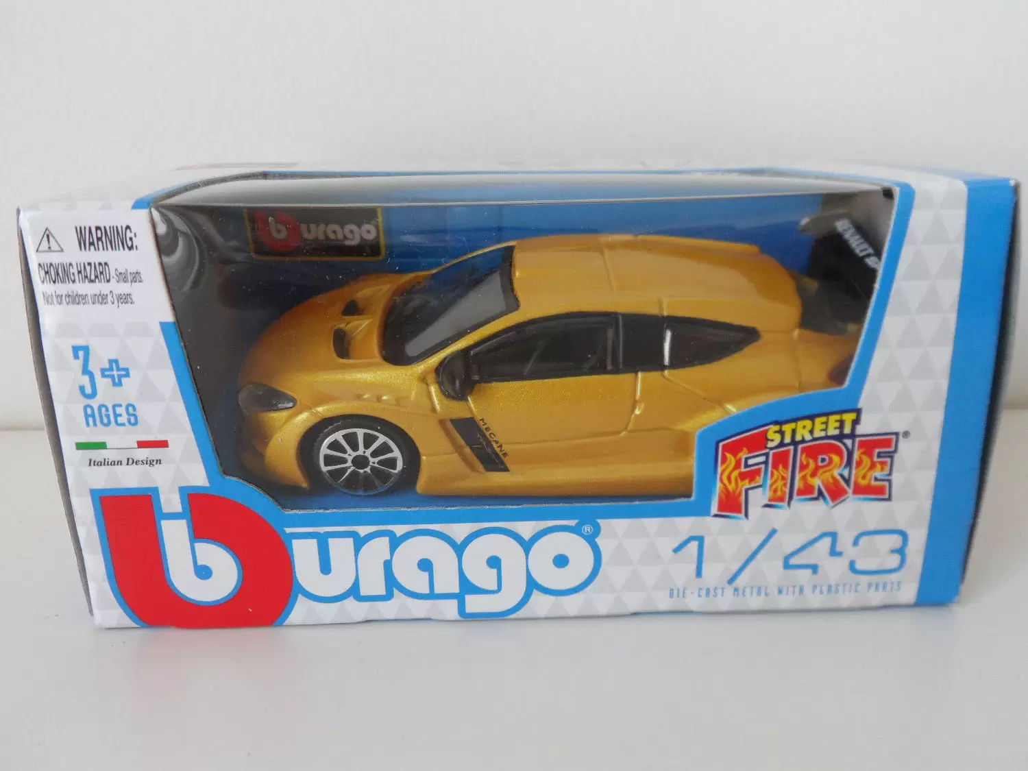 Bburago 1/43e - RENAULT Megane RS Trophy (Jaune)