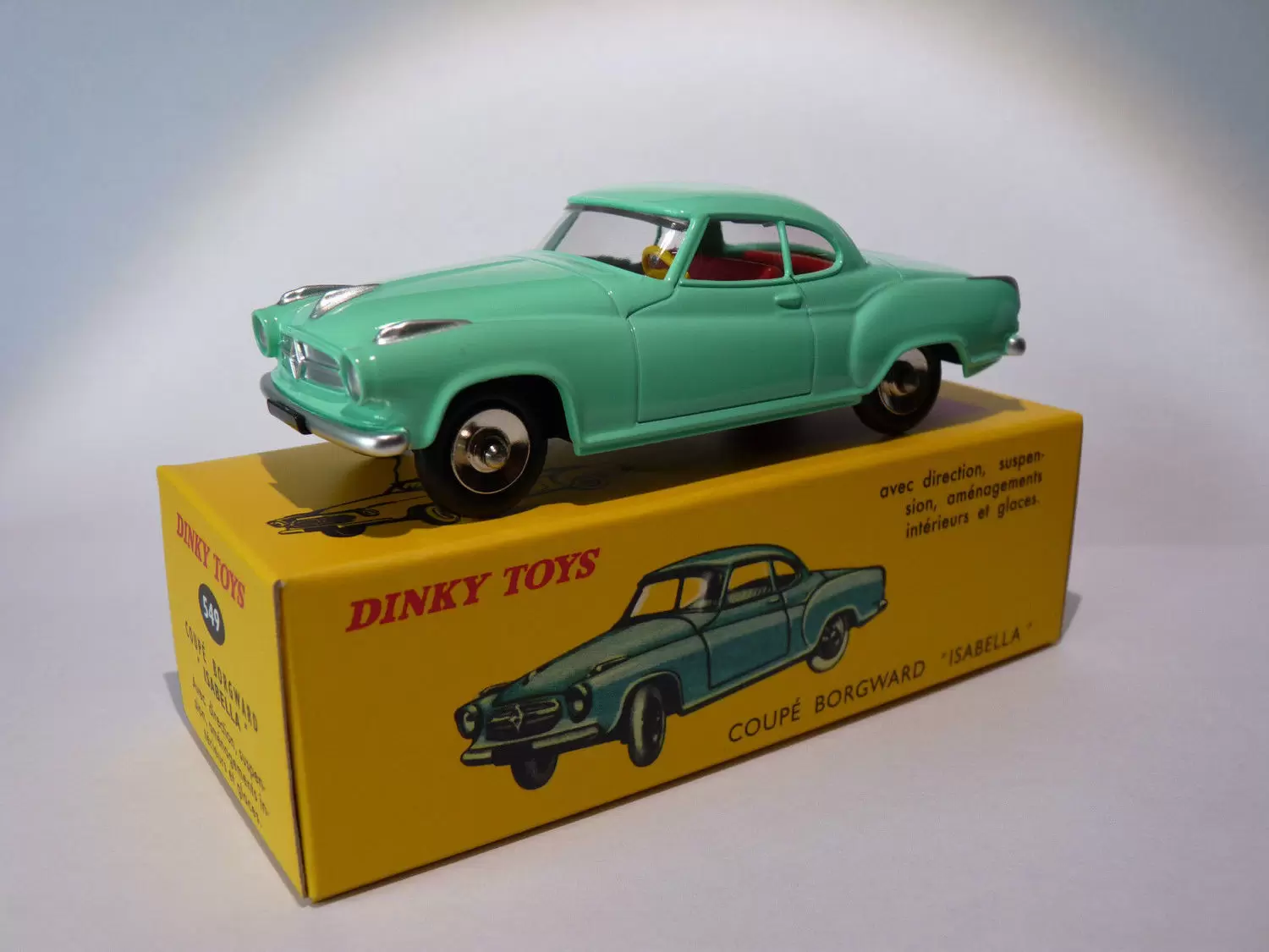 Atlas - Classic Dinky Toys Collection - BORGWARD Coupé Isabella (Verte)
