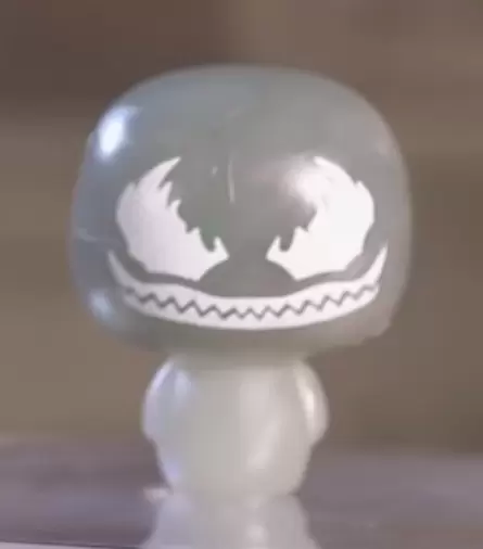 Pint Size Heroes Pack and Exclusive - Venom Translucent