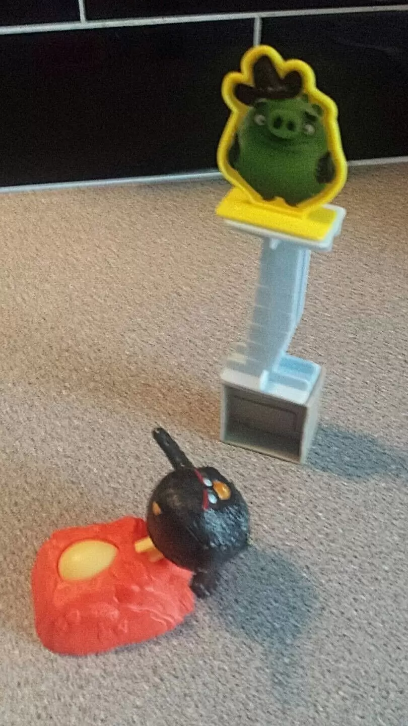 Happy Meal - Angry Birds - Bomb
