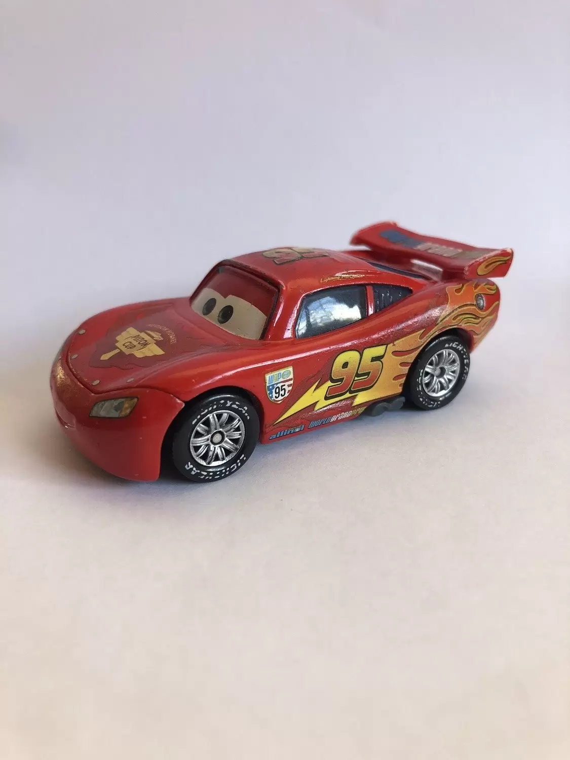 Cars 2 models - Flash McQueen (Lightning McQueen) Variante