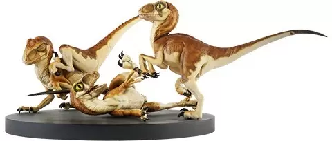 Chronicle Collectibles - Jurassic Park - Crash McCreery\'s Baby Raptors