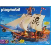 skull pirate ship