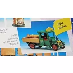 Delivery truck