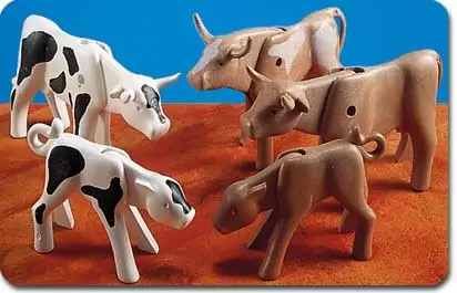 Playmobil Animaux - 3 vaches et 2 veaux