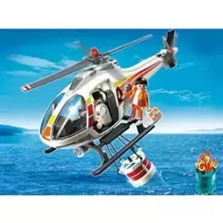 Hélicoptère bombardier d'eau