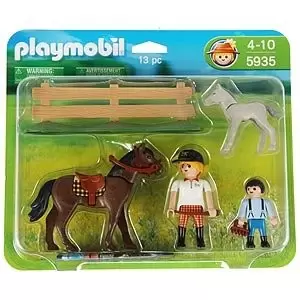 PLAYMOBIL COUNTRY 5960 PONY RIDING CAMP