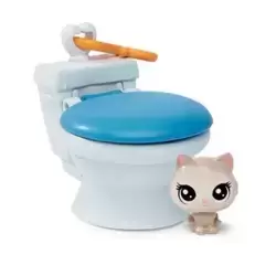 Chat Bagarreur Dans Les Toilettes