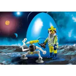 Space Agent with Robot