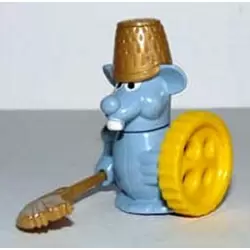 Souris guerrière et un balai